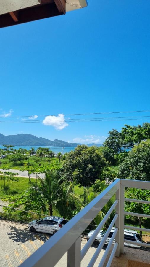 Lindo Beira-mar Apartamento Ubatuba